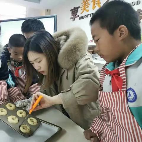 飞燕化龙